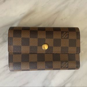 Louis Vuitton Wallet